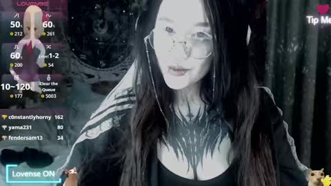 chloe_crystall_killer online show from May 24, 6:27 am