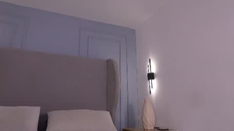 Chloe online show from August 6, 3:16 am