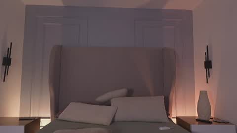 Chloe online show from August 10, 7:59 pm