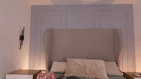 Chloe online show from August 14, 1:26 pm