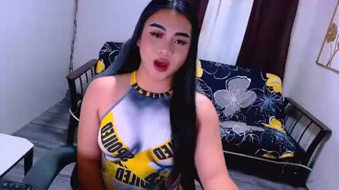 Chloe bigcock online show from August 28, 8:51 pm