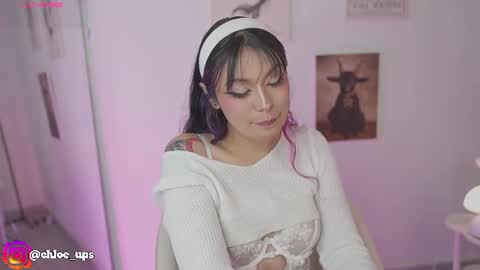 Chloe  online show from July 13, 3:02 am