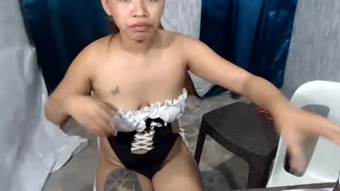 chloe and harlot online show from August 9, 1:34 pm