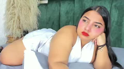 Chloe online show from August 13, 10:13 pm