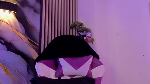 chloe_jacksonn online show from July 31, 12:50 am
