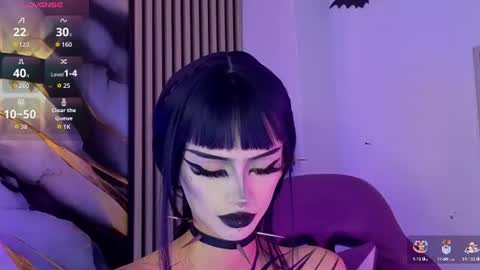 chloe_jacksonn online show from August 5, 8:18 pm