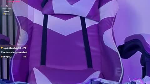 chloe_jacksonn online show from August 5, 11:36 pm