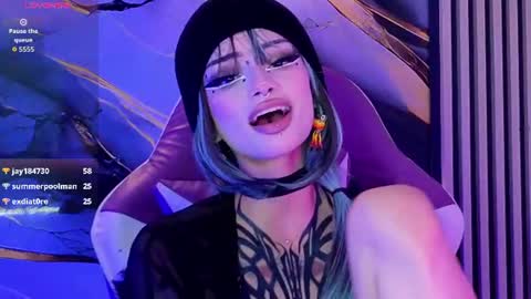 chloe_jacksonn online show from August 14, 9:29 pm