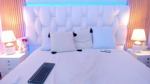 cloe online show from August 8, 7:41 am