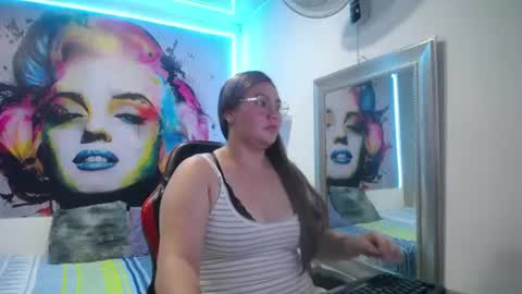 Chloe online show from August 14, 3:54 am