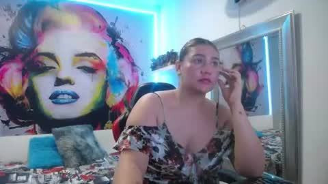 Chloe online show from August 15, 6:39 am