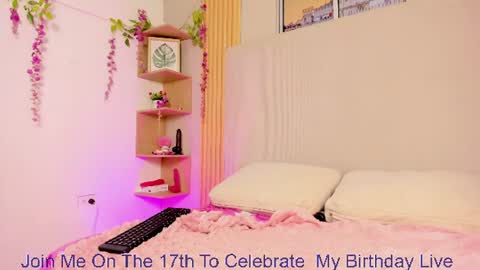 chloe_peach_ online show from August 5, 3:10 pm