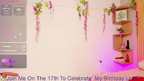 chloe_peach_ online show from August 5, 8:40 pm