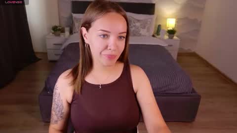 Chloe Sapphire online show from August 6, 8:02 am