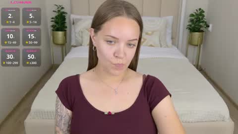 Chloe Sapphire online show from August 8, 1:44 pm