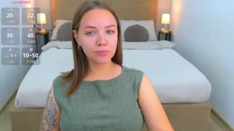 Chloe Sapphire online show from August 12, 8:16 am