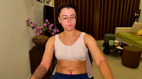 Eva and Sandra online show from July 12, 10:54 am