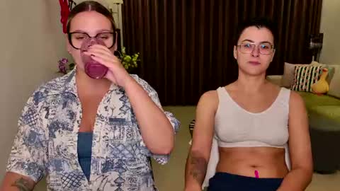 Eva and Sandra online show from July 31, 10:04 pm