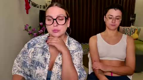 Eva and Sandra online show from July 31, 11:10 pm