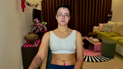 Eva and Sandra online show from August 10, 11:06 pm