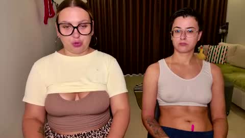 Eva and Sandra online show from August 15, 7:23 am