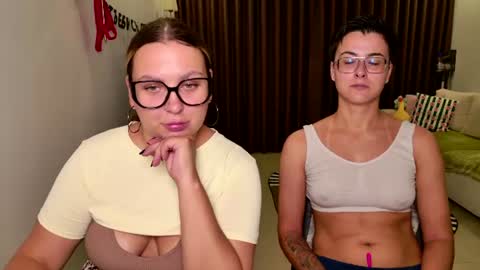 Eva and Sandra online show from August 15, 1:37 pm