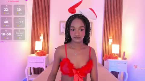 CHLOE online show from September 9, 12:24 pm