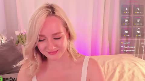Chloe Deccker online show from July 25, 2:48 am