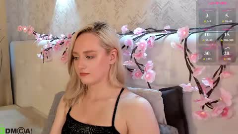 Chloe Deccker online show from July 27, 5:24 am
