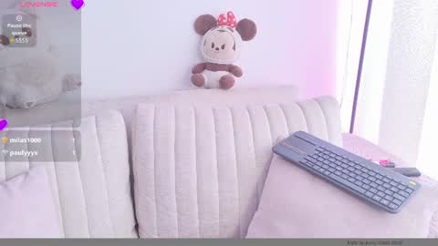 Chloe online show from August 2, 9:11 pm