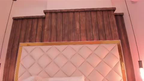 chloee_parkerr online show from August 10, 6:15 am