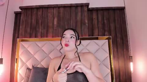 chloee_parkerr online show from August 14, 3:54 am