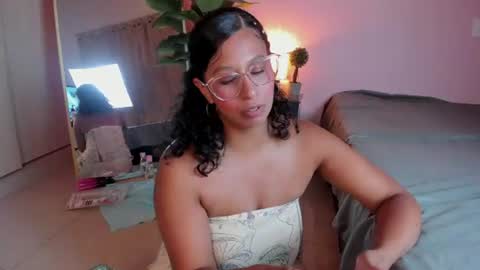 Chloe fixxx online show from August 13, 12:13 am