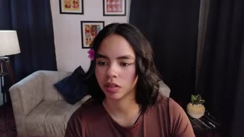  chloe  online show from August 11, 12:56 am