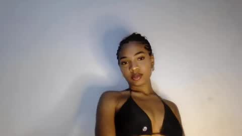 chloeplaisir online show from August 7, 12:38 pm