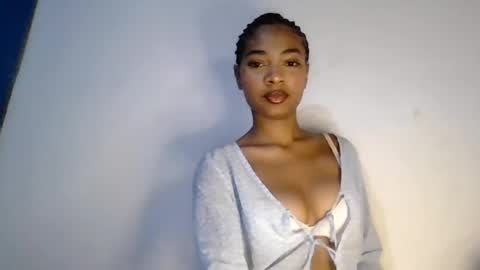 chloeplaisir online show from August 8, 12:16 pm