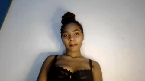 chloeplaisir online show from August 13, 11:46 am