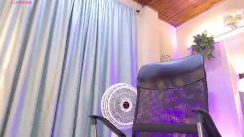 LOVE online show from August 7, 6:13 am