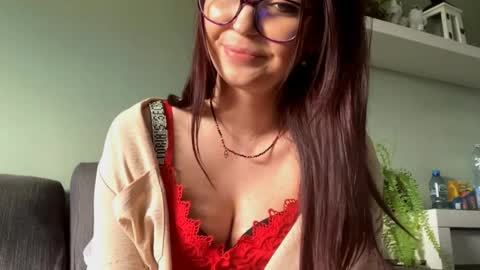 ChloeXNatural online show from May 14, 10:14 am