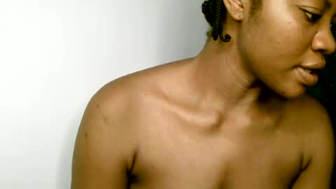 choco_bitch72 online show from August 15, 10:19 am