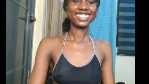 choco_petiteee online show from August 8, 9:09 am
