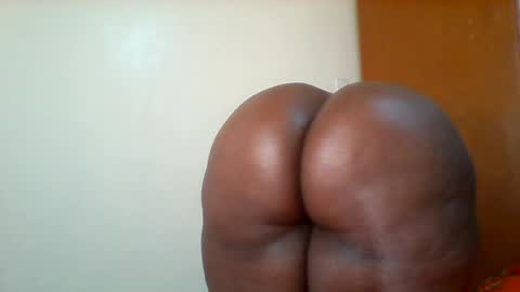 chocobabe002 online show from August 14, 12:53 pm