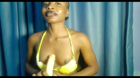chocolatebadbitch_leey online show from September 4, 7:29 pm