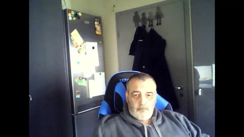 Chris online show from June 5, 7:57 am