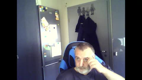 Chris online show from June 6, 12:55 pm