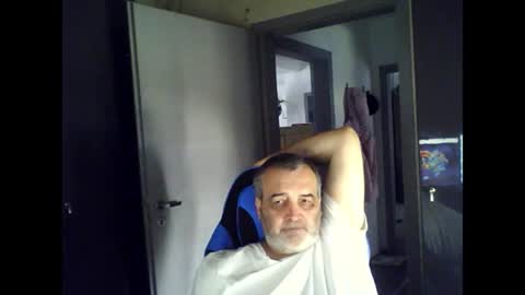 Chris online show from June 20, 9:53 am