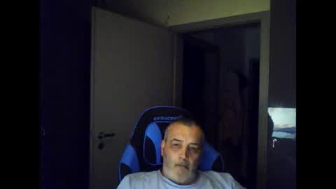 Chris online show from July 4, 10:12 pm