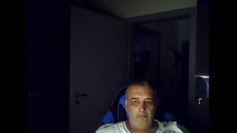 Chris online show from July 18, 7:04 pm