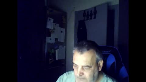 Chris online show from August 2, 3:02 am