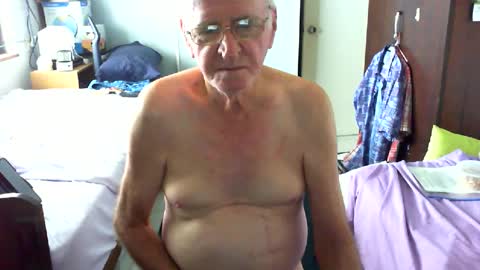 Chris online show from April 20, 12:53 am